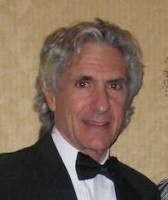 Dr. Bruce Apfelbaum