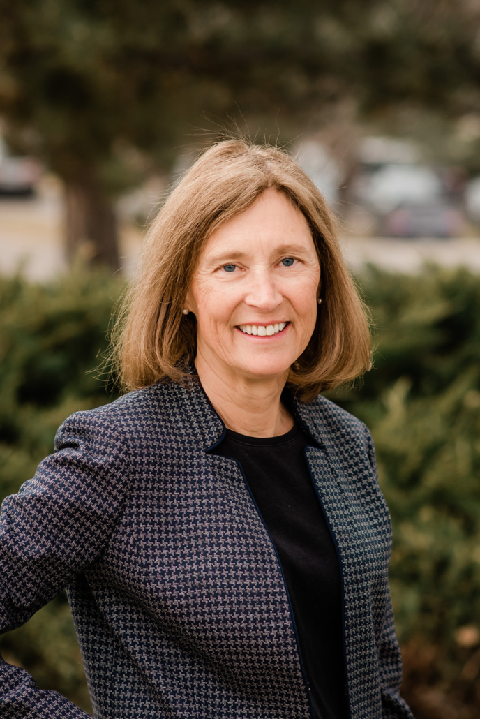 Dr. Mary E. PeeblesTurner Doctors Choice Awards in Dentistry