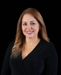 Dr. Damaries Candelario-Soto