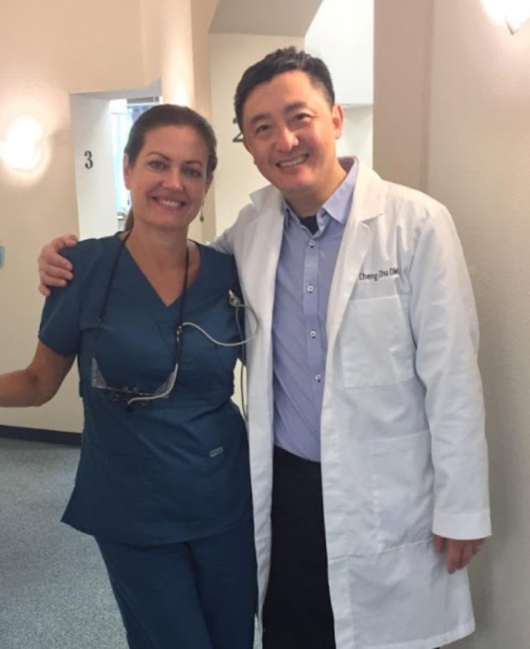 Dr. Cheng Zhu Doctors Choice Awards in Dentistry