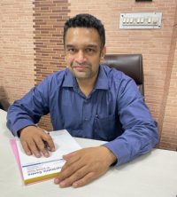 Dr. Samyak Tiwari