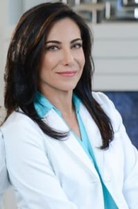 Dr. Lesley Clark-Loeser